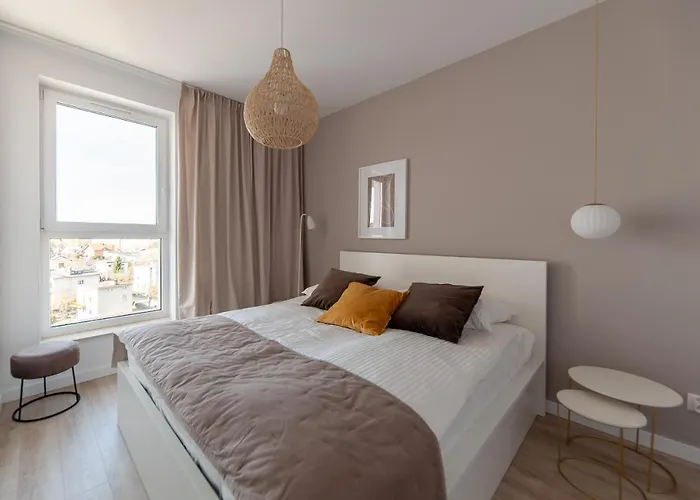 Serenity 103 アパート